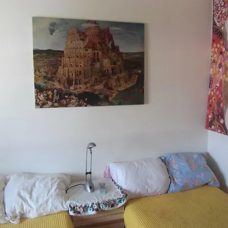 Marvelous Space Homestay *